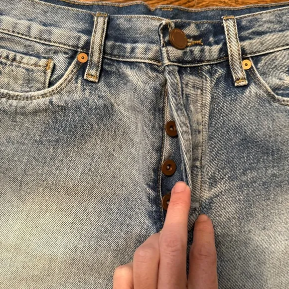 ⭐️ Blank NYC High-Rise Distressed Jean Shorts