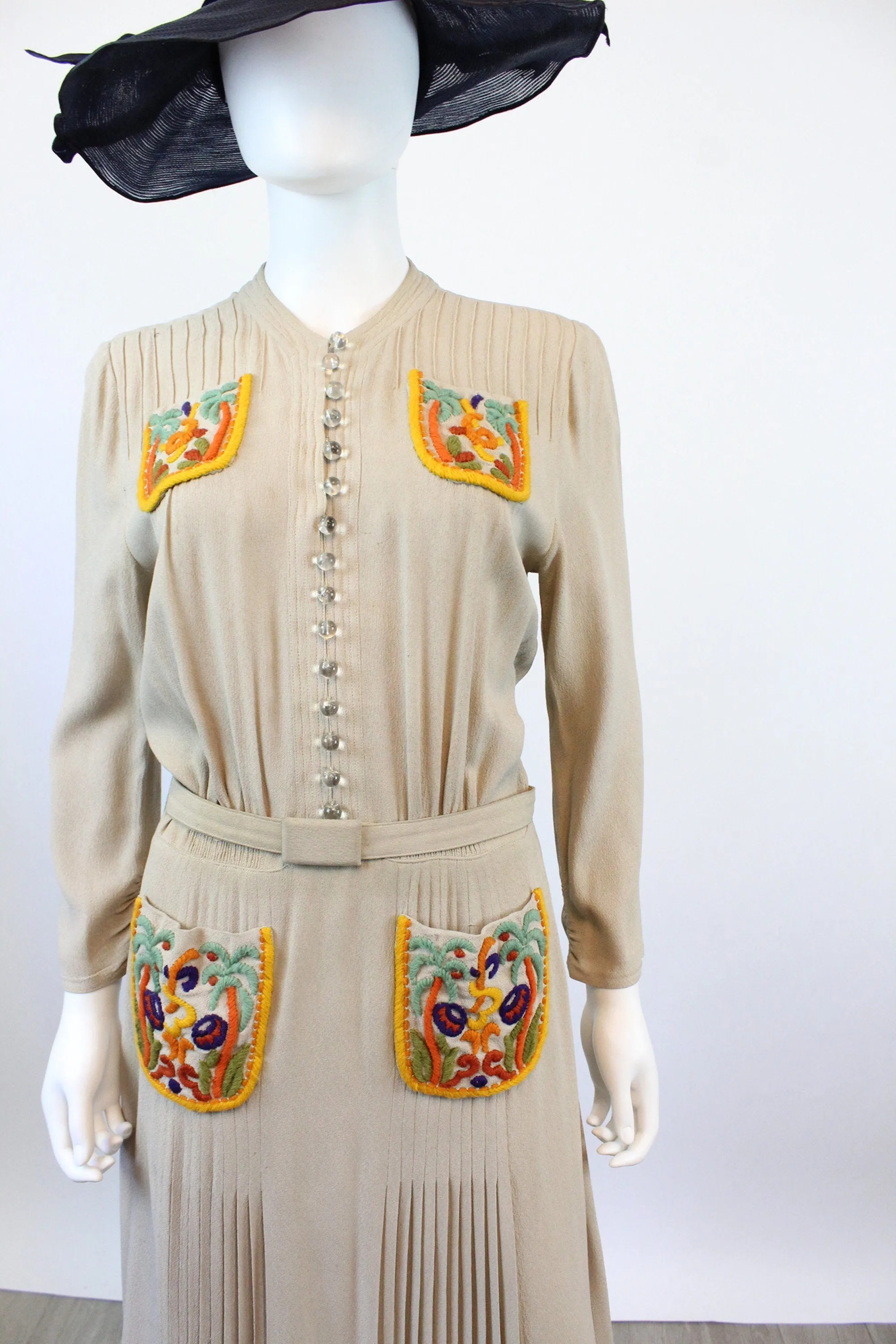 1930s 1940s FOGA embroidered POCKETS rayon dress medium  | new winter
