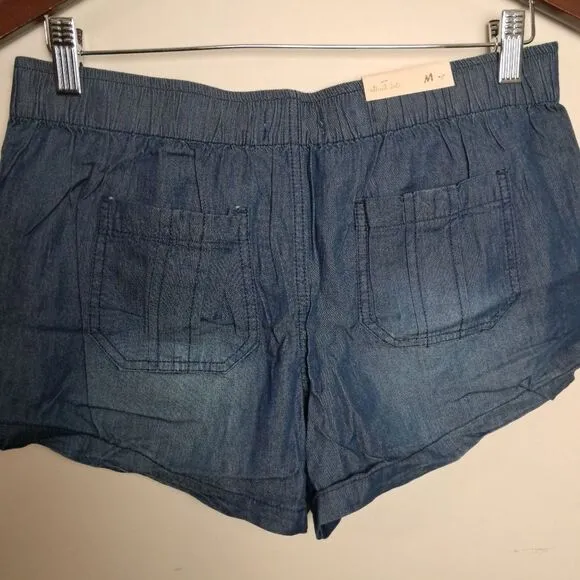 2 Altar'd State Shorts Size Medium NWT Dark Chambray/ Green Pull on Drawstring