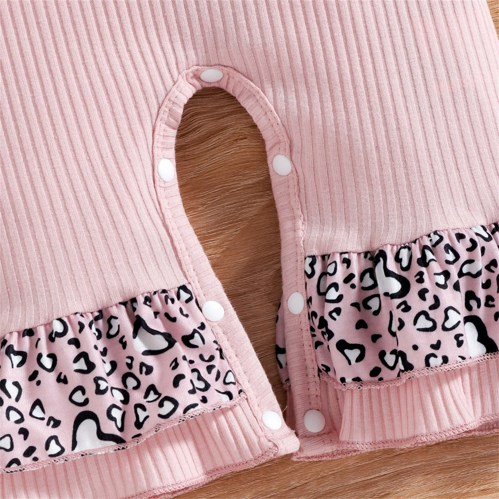 2Pcs Baby Girl Leopard Daddy Romper with Headband