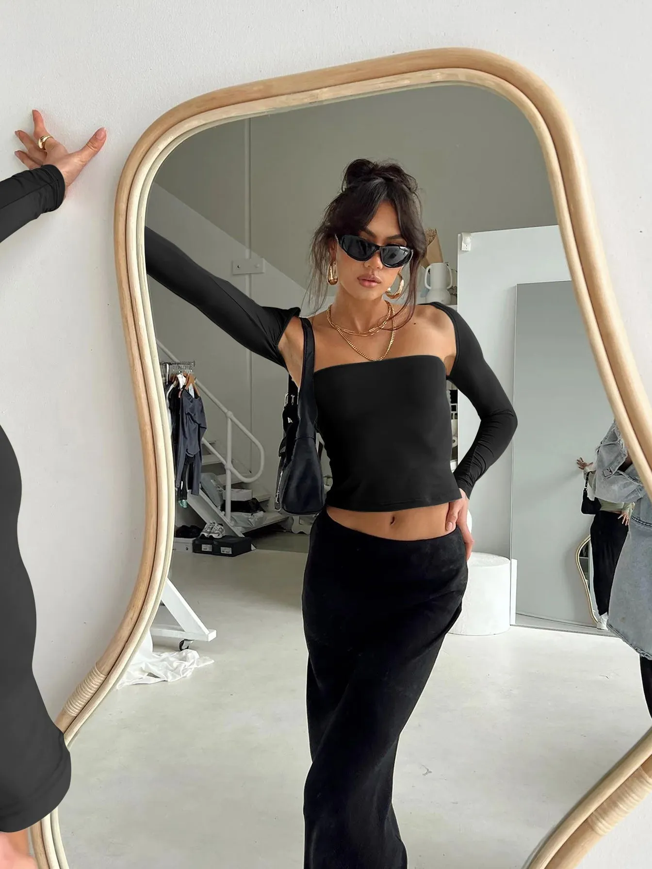 Artemis Cut-Out Long Sleeve Top - Black
