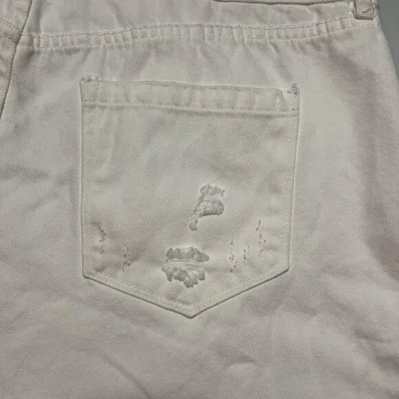 Blank NYC Women's NWOT White Button Fly Hi Rise Rigid Distressed Jean Shorts 20W