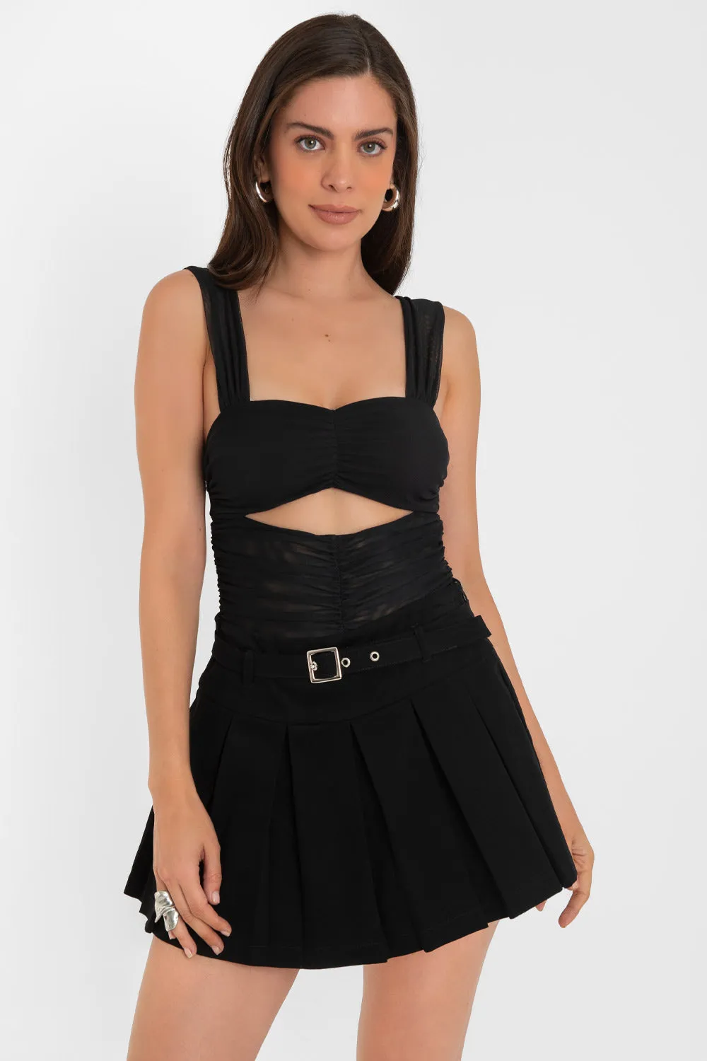 Body de mesh plisado escote corazón con cut out