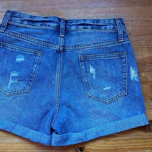 By Together Distressed High Rise Denim Shorts Size Small