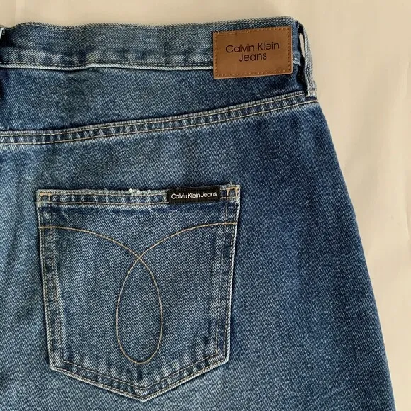 Calvin Klein Jeans  Cut-off Shorts Size 16 Blue Distressed Raw Hem High Rise