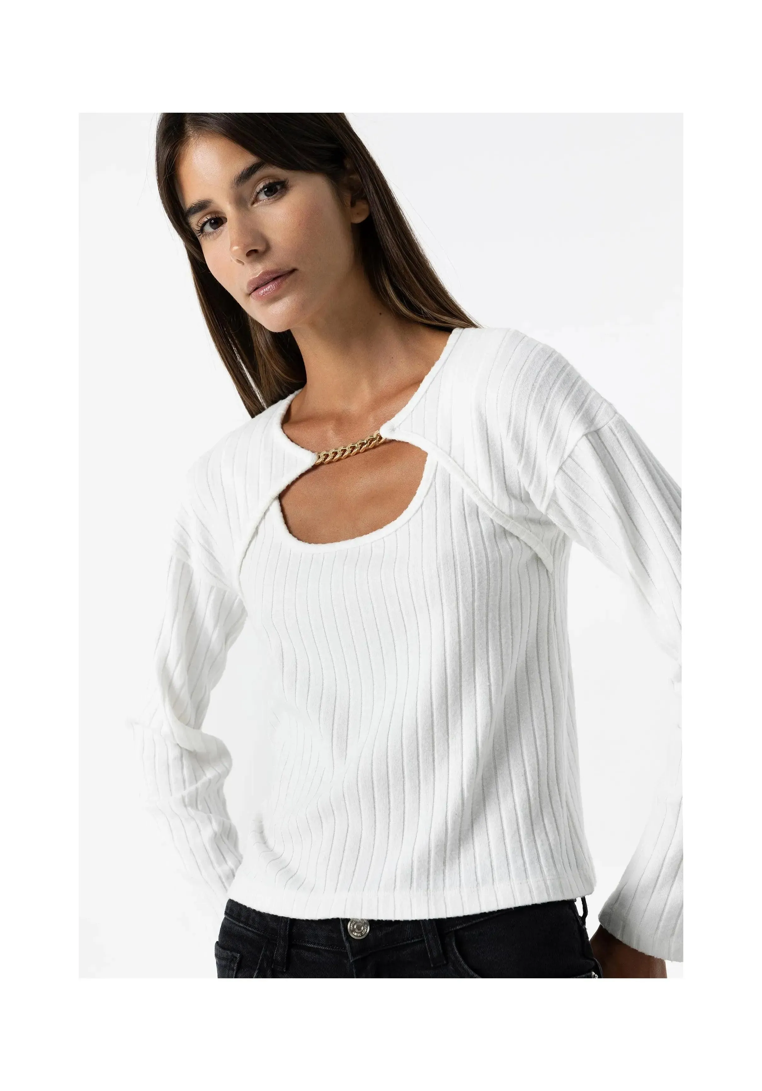 Camiseta Tiffosi Taylor Cut Out con Aplique Dorado