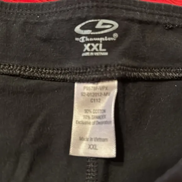 Champion Elastic Waist Long Shorts (4)