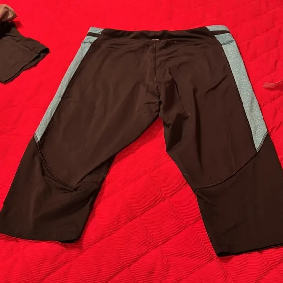 Champion Elastic Waist Long Shorts (4)