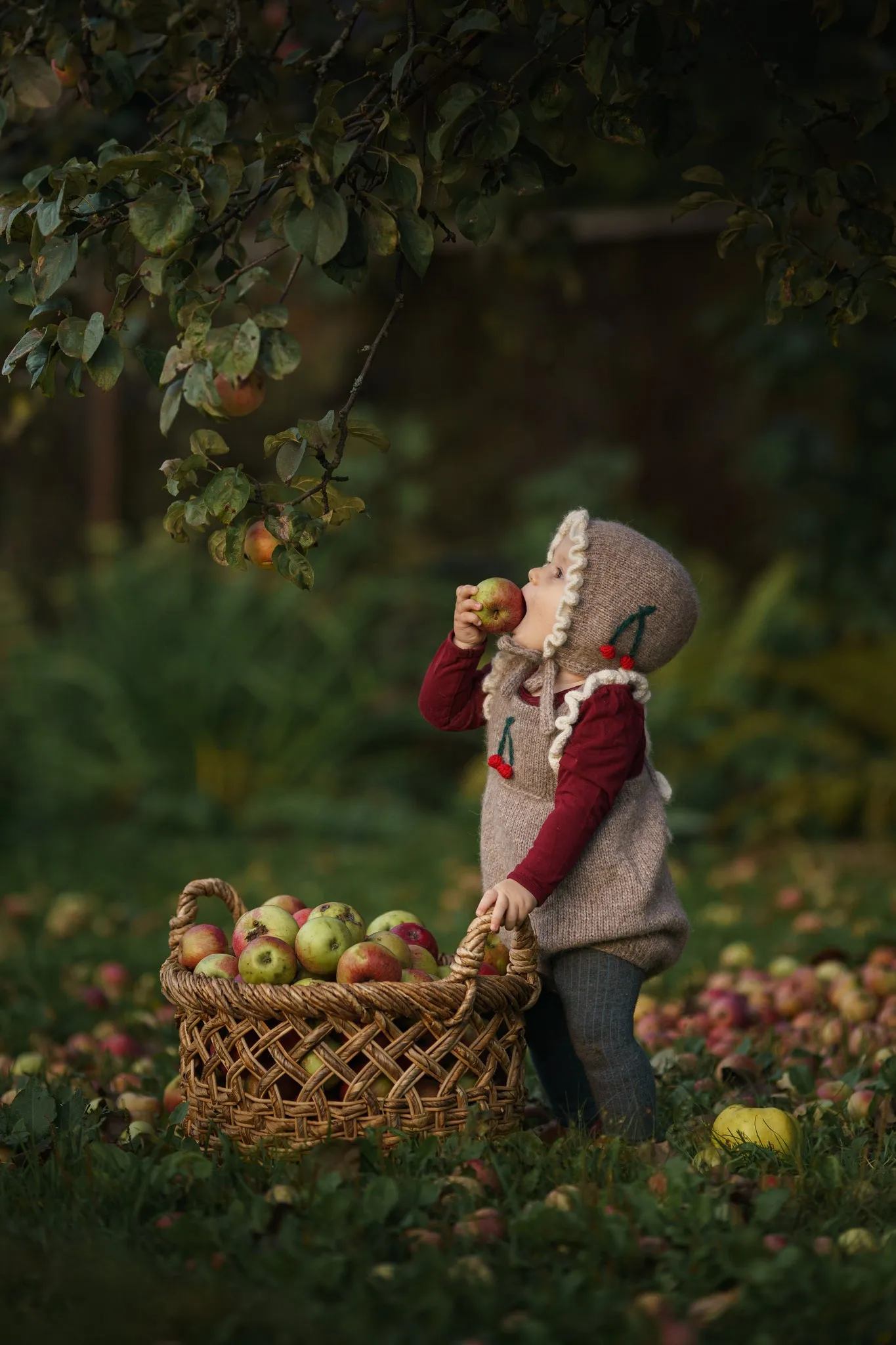 Cherries romper | Beigebrown