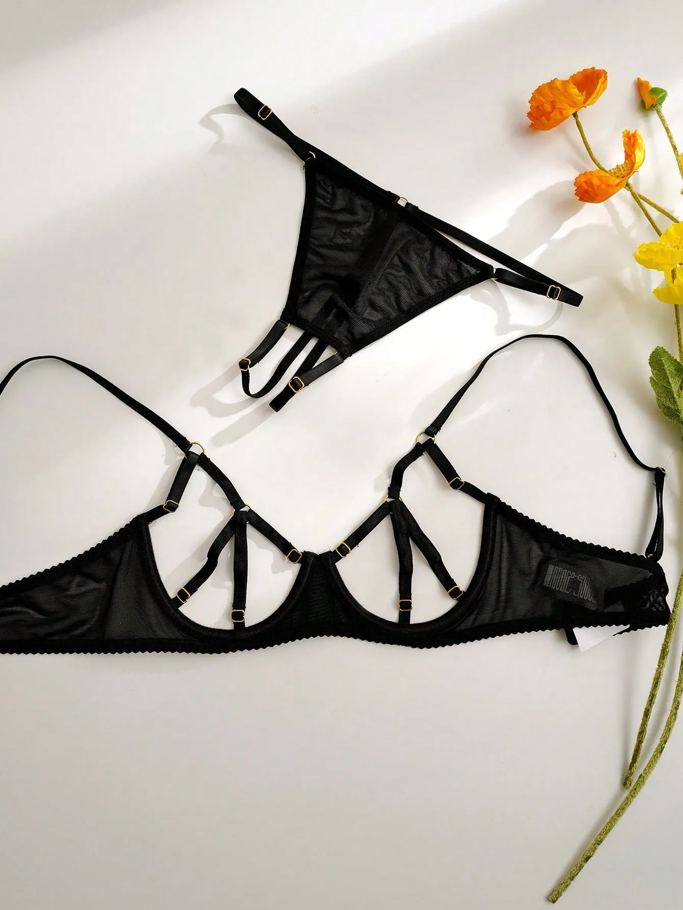 Cut-out Underwire Crotchless Lingerie Set