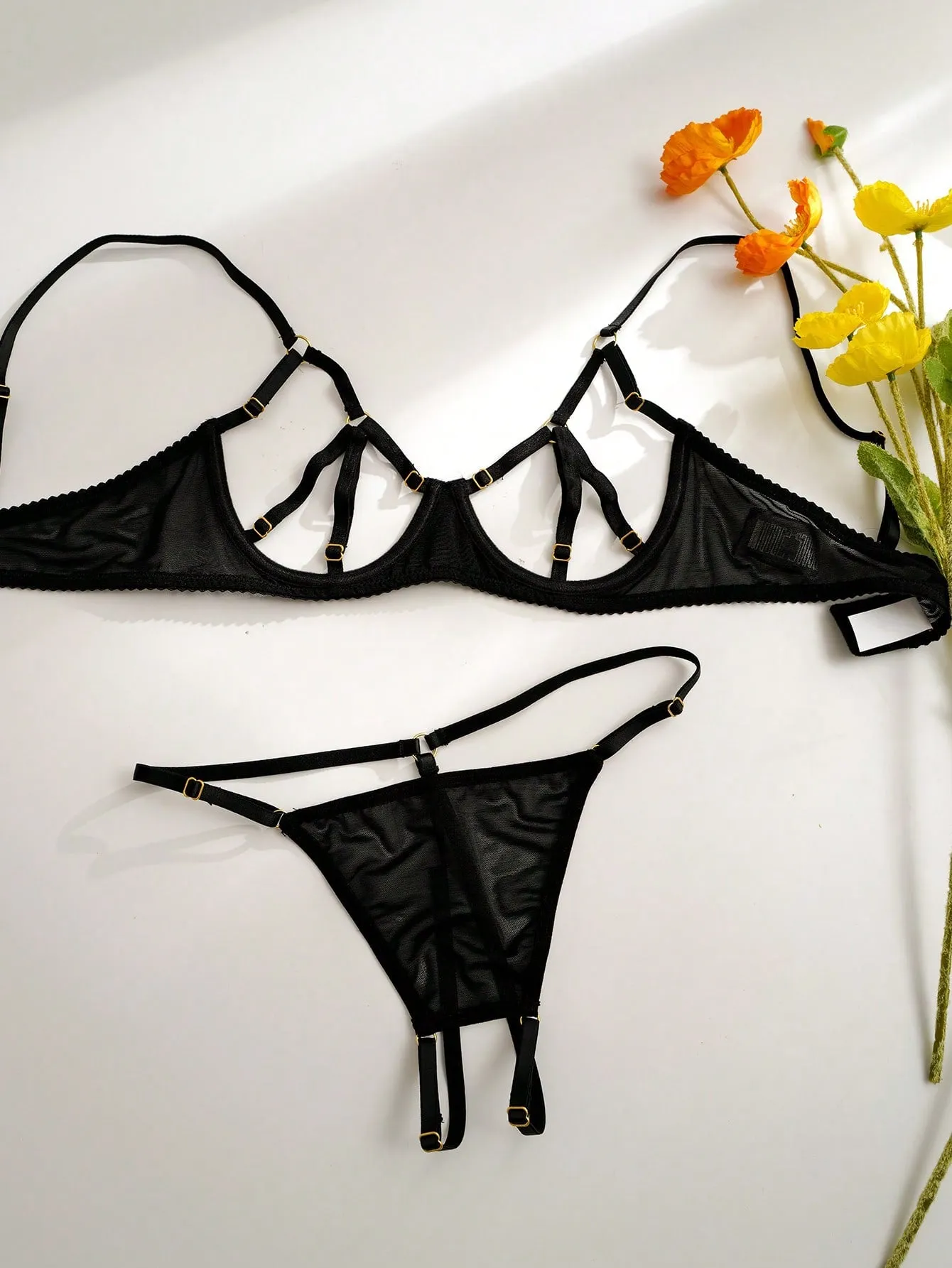 Cut-out Underwire Crotchless Lingerie Set
