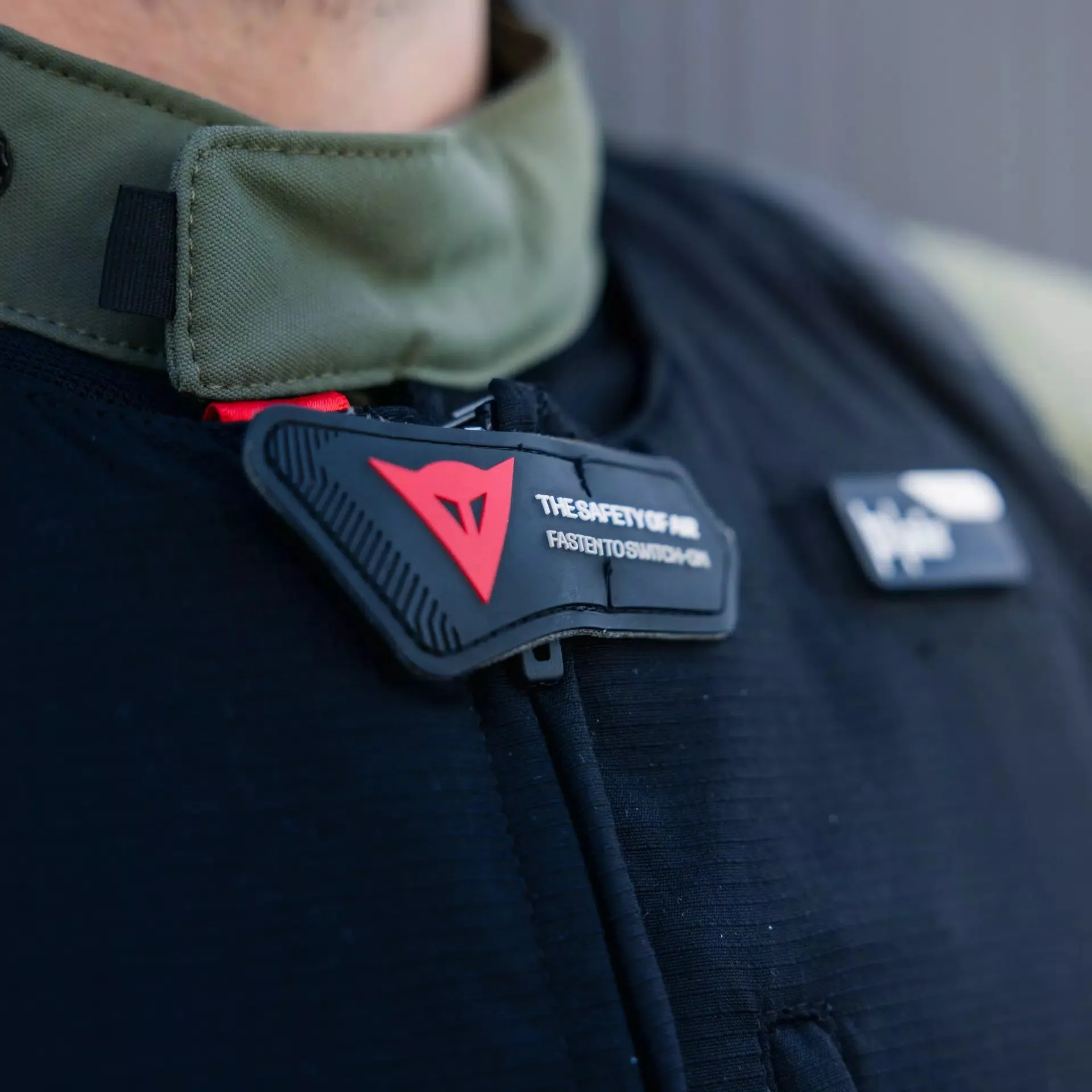 DAINESE PRO SMART D-air® MOTORCYCLE AIRBAG VEST