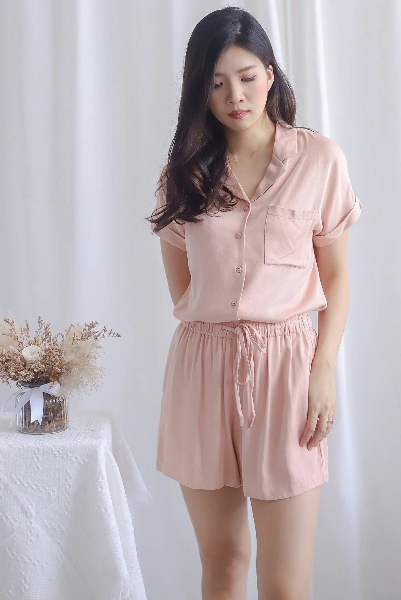 Dimple Lounge Drawstring Shorts In Peach Pink