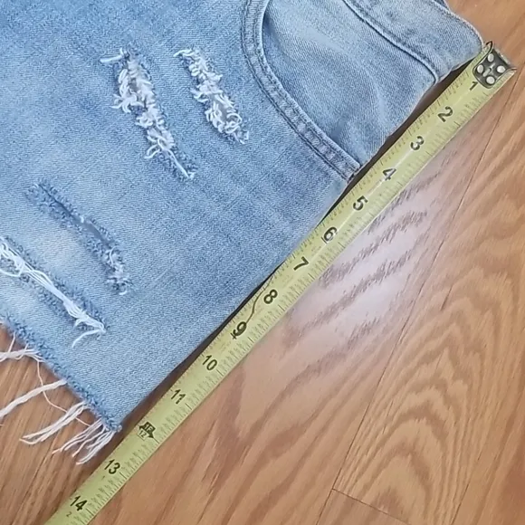 Distressed gap 1969 shorts 30