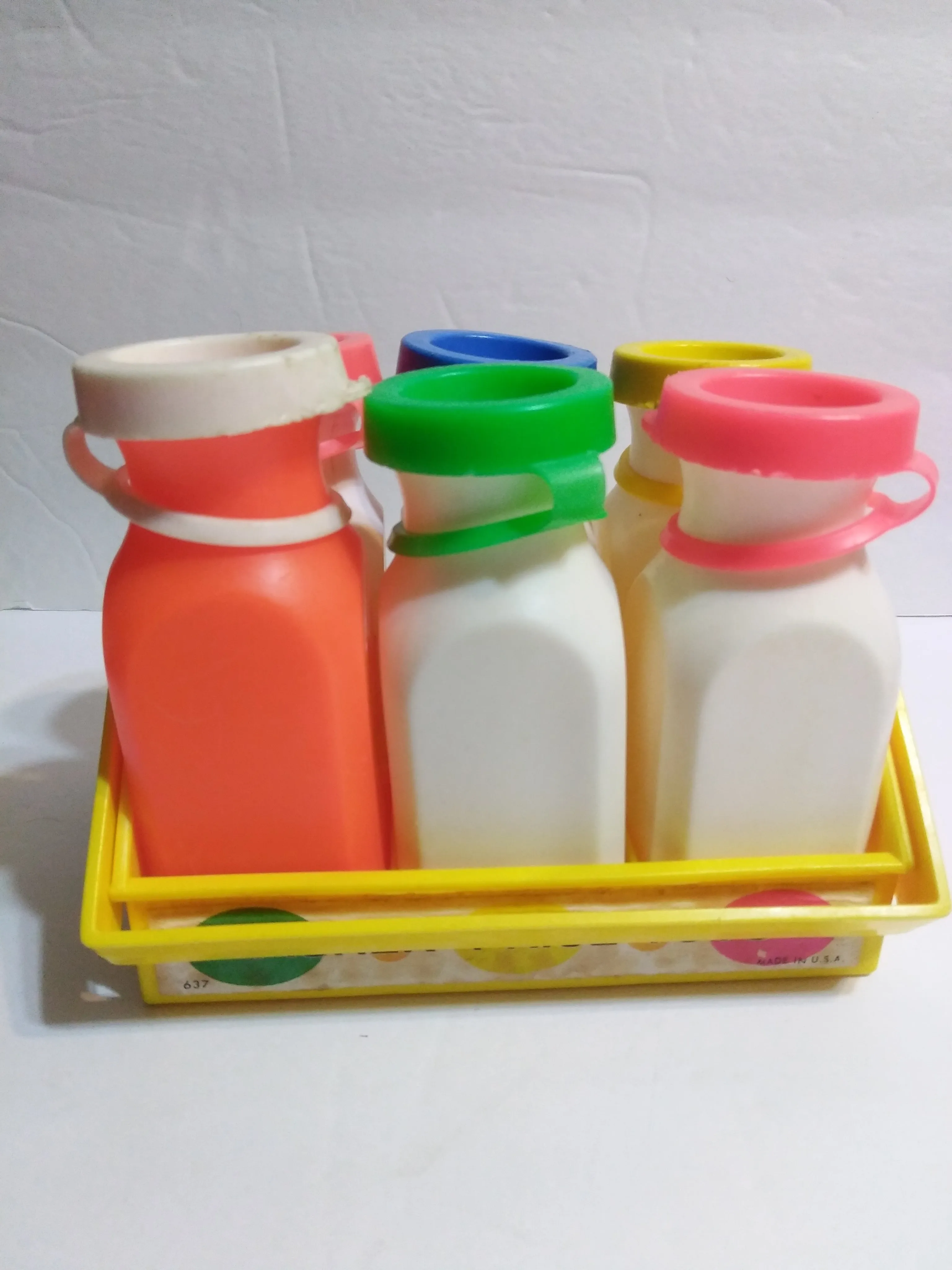 Fisher Price #637 Milk Jugs Bottles with Tops & Carrier