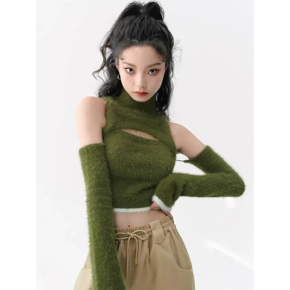 Fluffy Crop Top with Soft Touch Material and Contrast Color Design