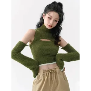 Fluffy Crop Top with Soft Touch Material and Contrast Color Design