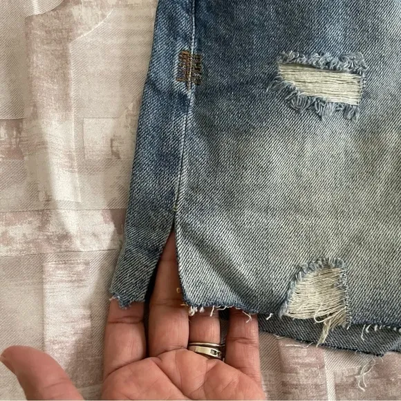 Free People Makai Cut-off distressed Shorts size 25 NWT