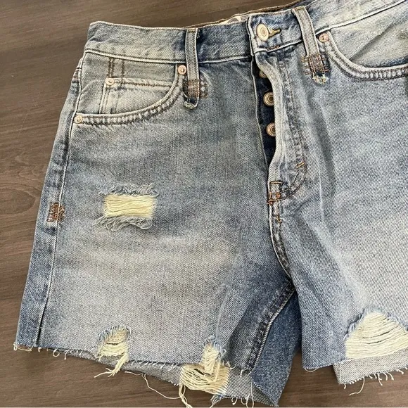 Free People Makai Cut-off distressed Shorts size 25 NWT