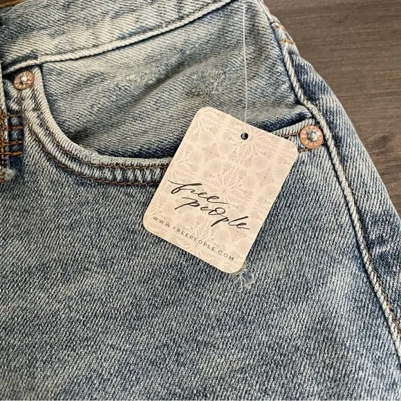 Free People Makai Cut-off distressed Shorts size 25 NWT