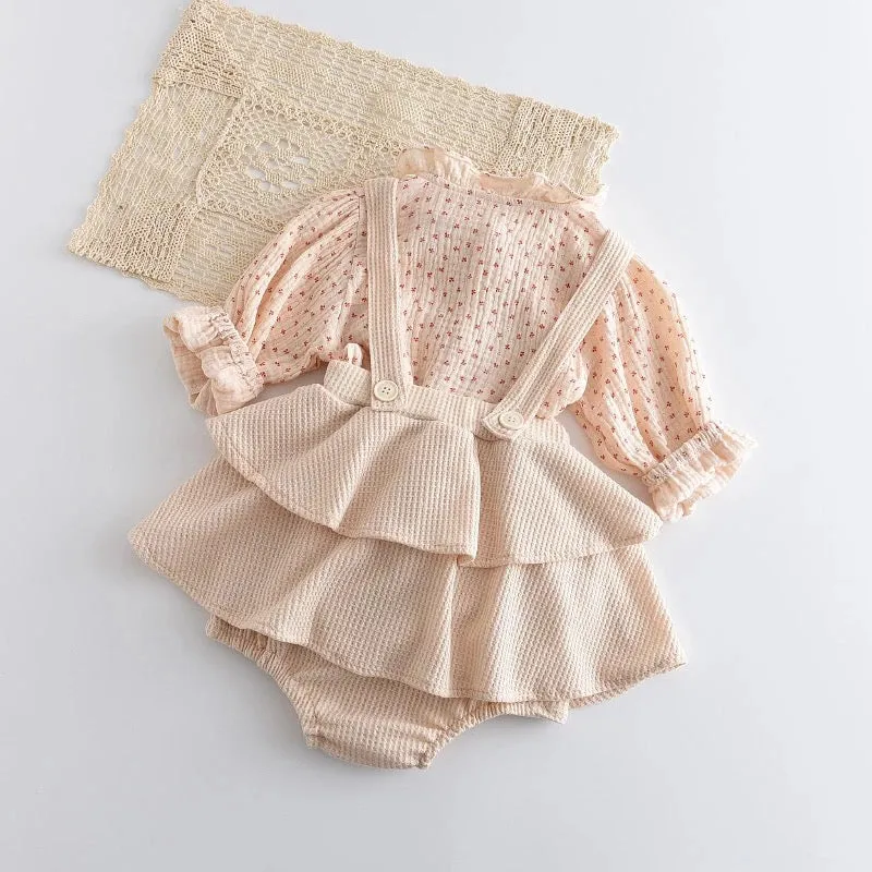 Girl romper set with suspender