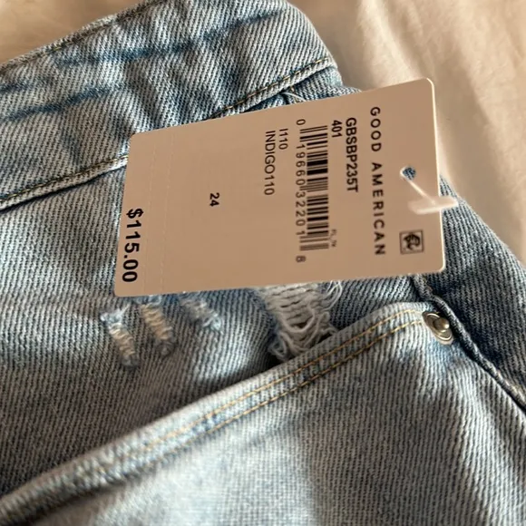 Good American Bombshell Short