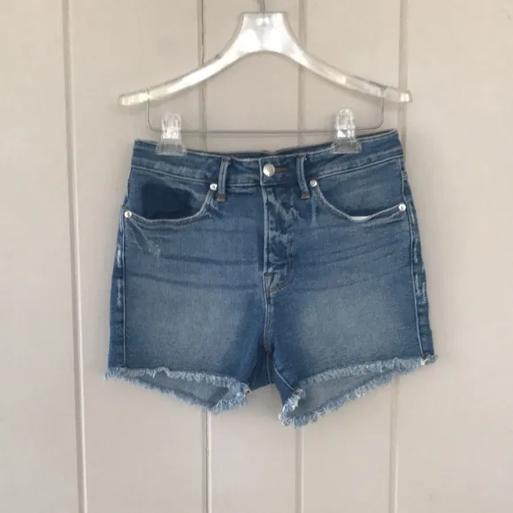Good American Bombshell Short
