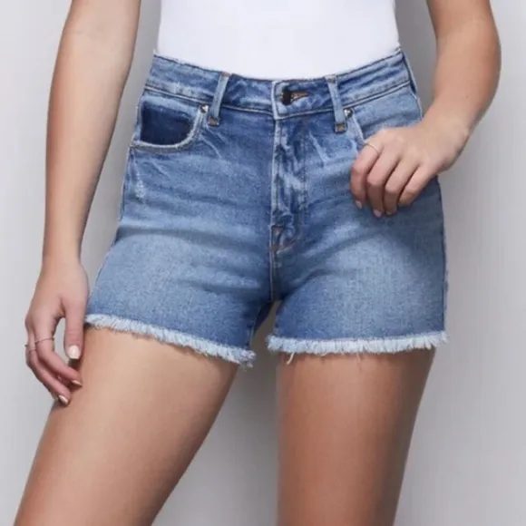 Good American Bombshell Short