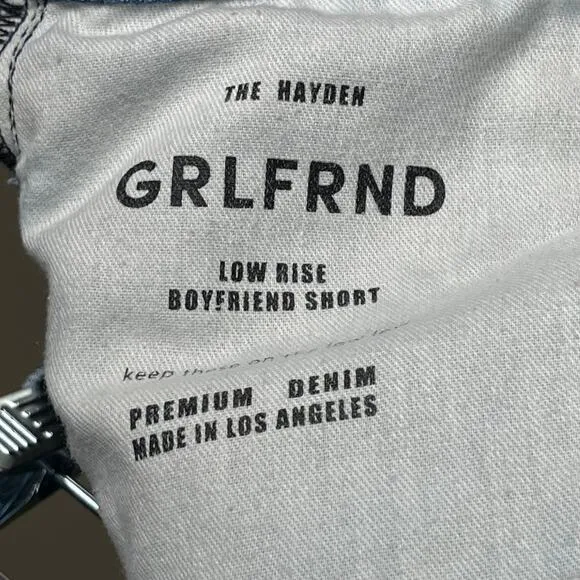 GRLFRND Hayden Low Rise Button Fly Boyfriend Jean Shorts 27