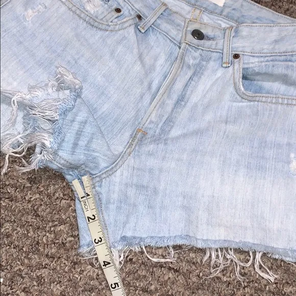GRLFRND Helena High Waist light wash Denim Cutoff Shorts size 24