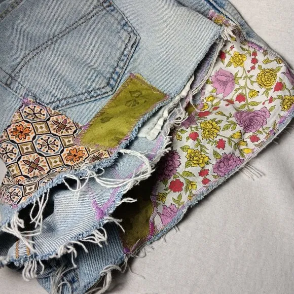 Jean Shorts Womens 34 Patchwork Hippie Upcycled Distressed Floral Blue OOAK READ