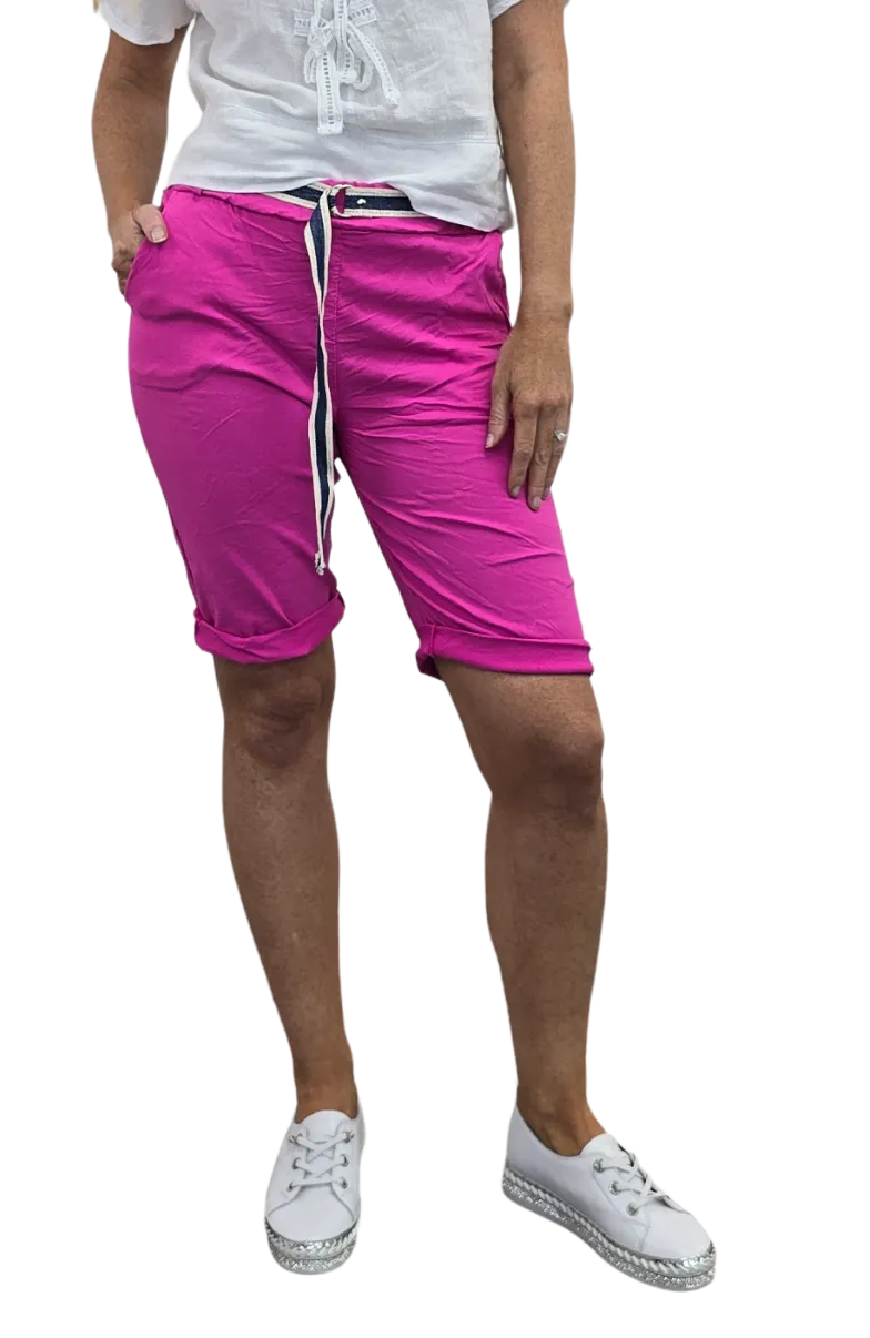 KAMALA stretch shorts