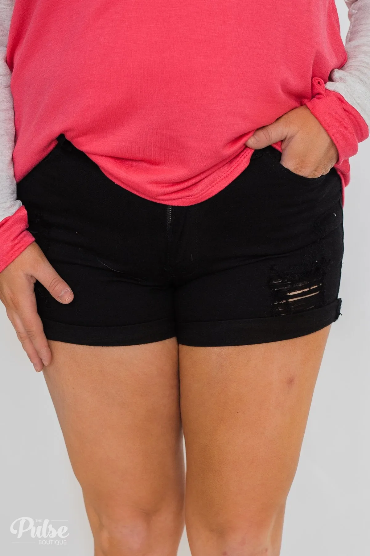 KanCan Stormy Shorts- Black