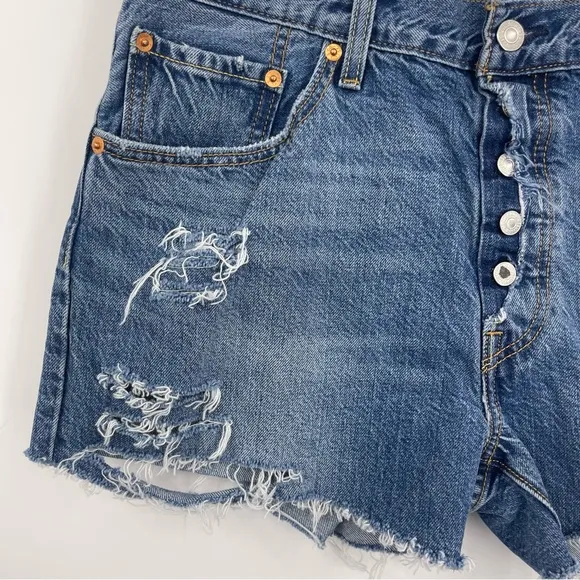Levi’s 501 Custom Distressed Shorts Size 33