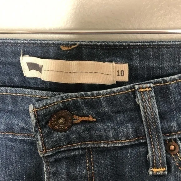Levi’s dark wash jean cut off distressed shorts