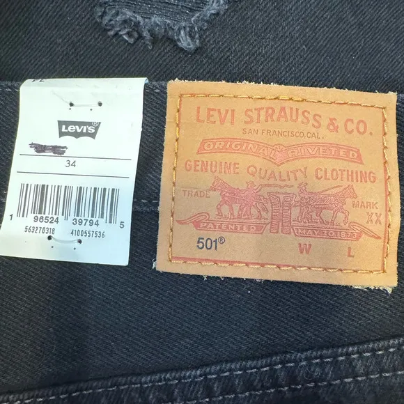 LEVI'S NWT $69.50 501 Distressed 5 Pocket High Rise Black Shorts Size 34