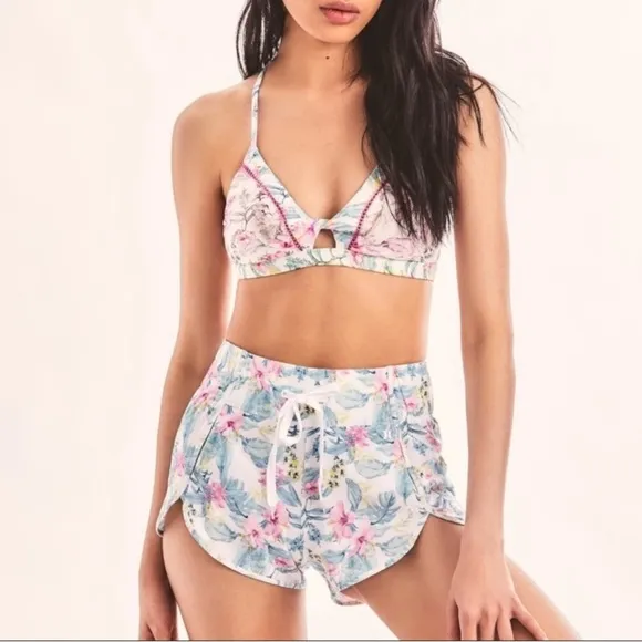 LoveShackFancy x Hurley Floral Hawaiian Hibiscus‎ Shorts XS