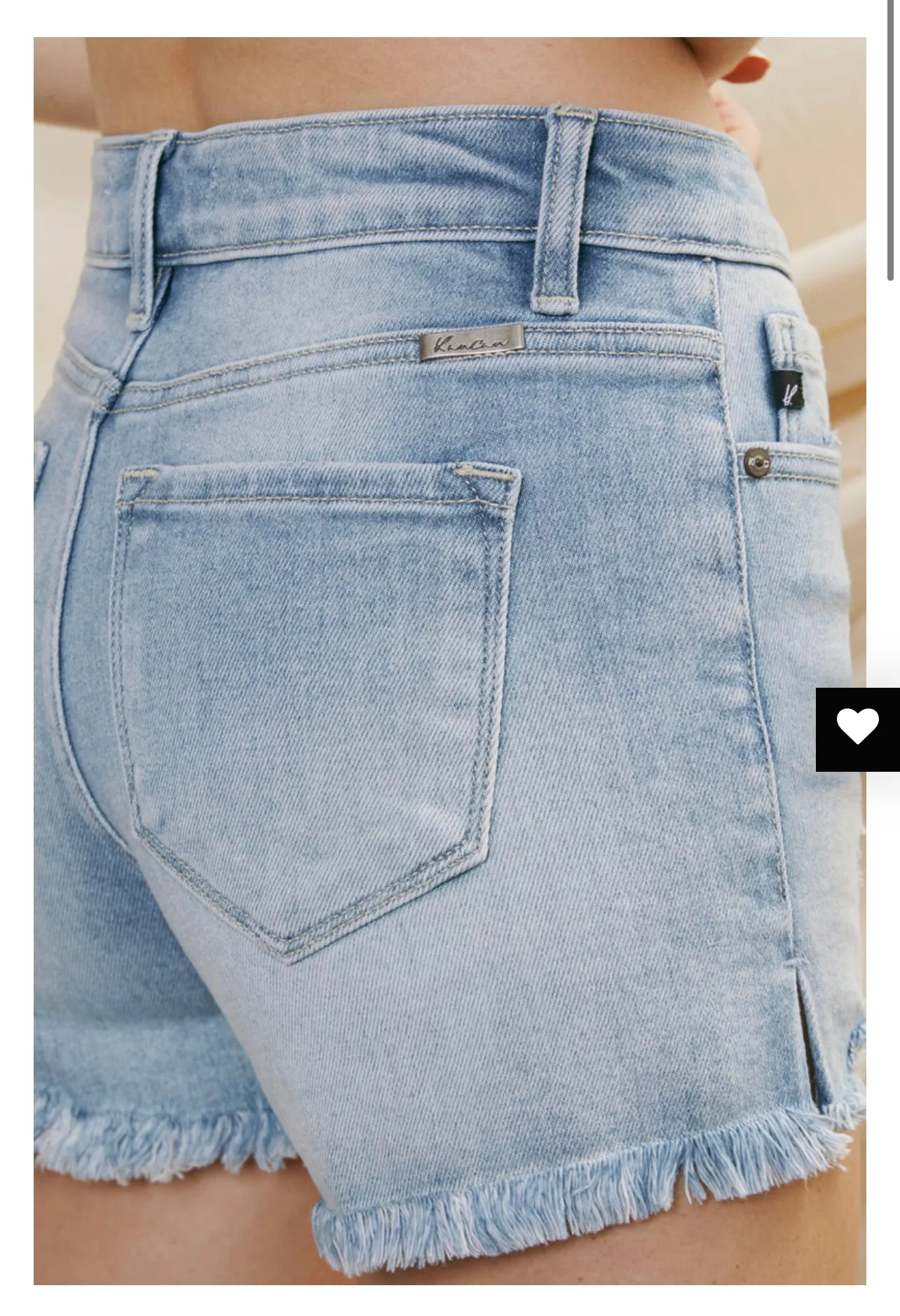 MED WASH HIGH RISE SHORTS