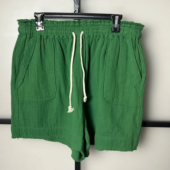 Melissa Nepton Suri Gauze Drawstring Shorts In Island Green Size Large