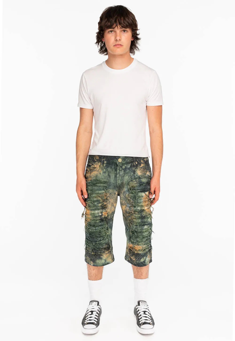 MENS DESTROYED SHORTS WITH KILLER FLAP POCKET IN JERONIMO WASH WITH STUDS AND CRYSTALS