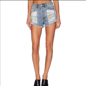 MINK PINK Slasher Flick Shorts Size XS