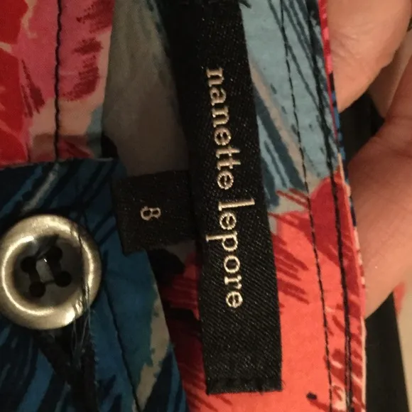 Nanette leopore Floral 3&quot; inseam shorts pink &amp;blue