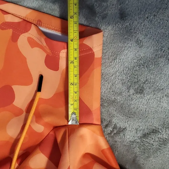 Niamer Orange Camo Drawstring Shorts Size L
