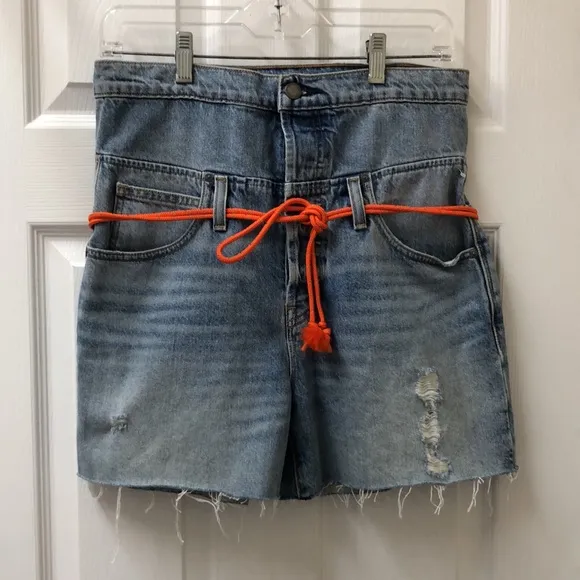 NWOT Hudson Sloan Distressed Cut Off Shorts