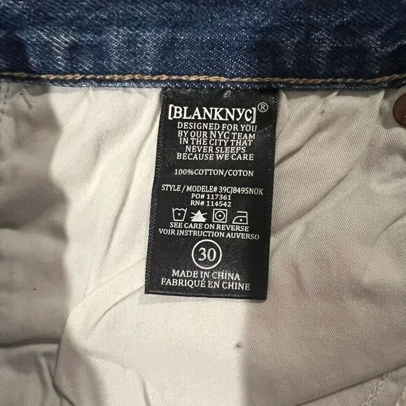 NWT blank nyc size 30 women's distressed shorts