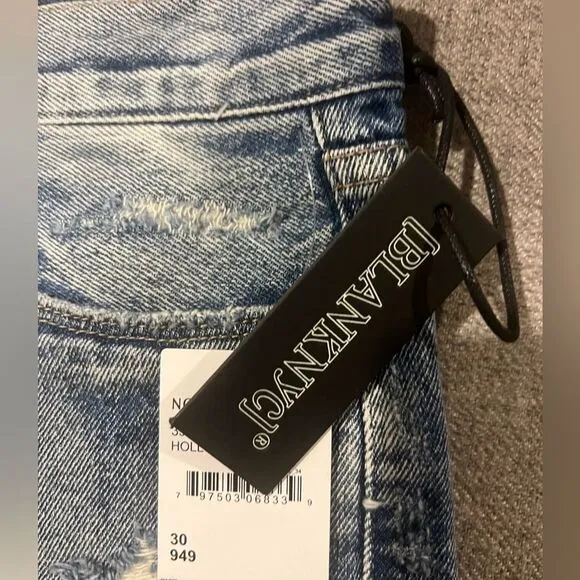 NWT blank nyc size 30 women's distressed shorts