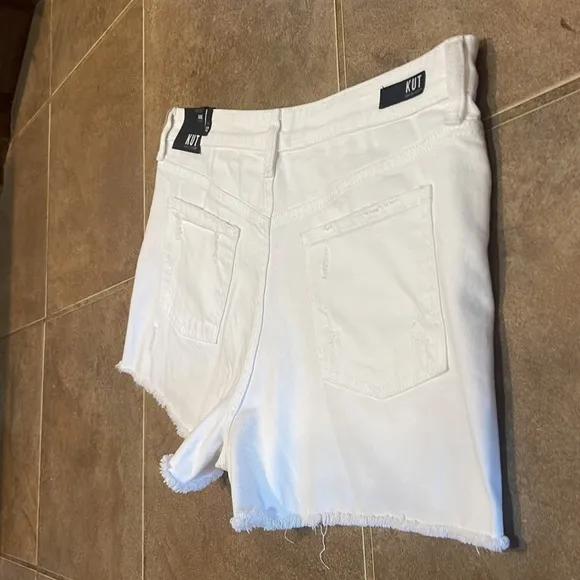 NwT Kut From The Kloth Jane High Rise Shorts!  12