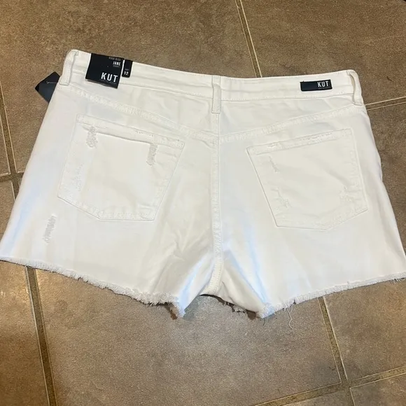 NwT Kut From The Kloth Jane High Rise Shorts!  12