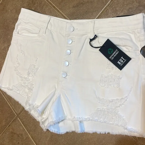 NwT Kut From The Kloth Jane High Rise Shorts!  12