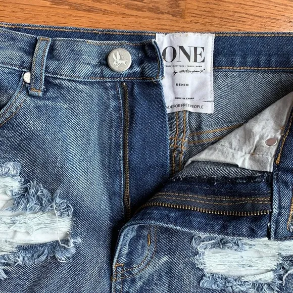 ONE by ONE TEASPOON outlaws distressed denim shorts (26) ✨